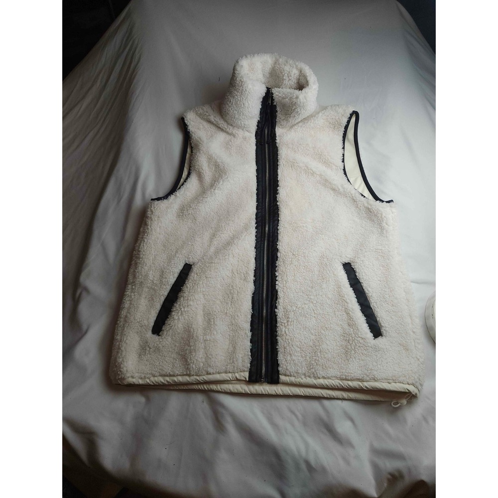 Abercrombie & Fitch Soft A&F Collection Sherpa Fleece Vest Cream Black Womens XL